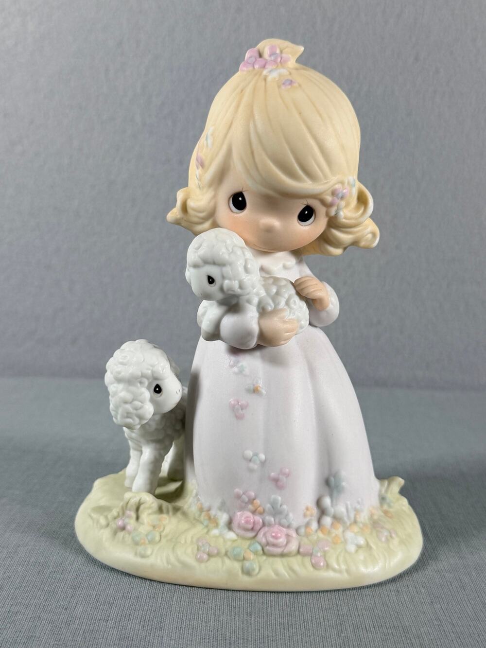 Precious Moments The Lord Is My Shepherd PM851 1985 Members Only Figurine
